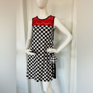 Trendy Checker Sleeveless Round Smock Dress -Lake red yoke.